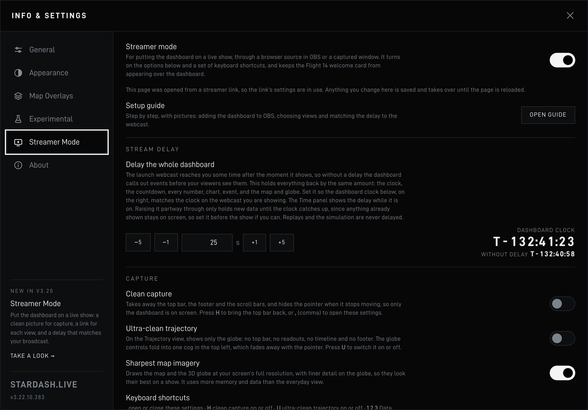 The Streamer Mode tab of the settings panel with Streamer mode on. Below the switch are the Setup guide row, the Stream delay row with a box reading 25 seconds and the Dashboard clock, and the Capture settings.